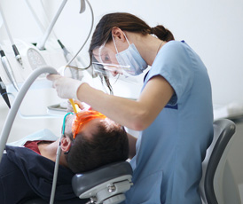 post-1-Dentista-Porto-Alegre-Odonto-Clinica-Odontologica-em-Implante-Dentario-Odontologia-Dentaria-Dental-Restauração-Tratamento-Canal-Dentaduras-Prótese-Fixa-Móvel-All-on-Four-Bruxismo-Clareamento-Dentadura